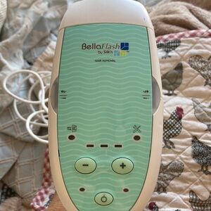 Silk'n BellaFlash Hair Removal Device
